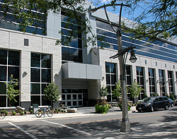 Entrance to 400 City Hall Square East where Human Resources is located