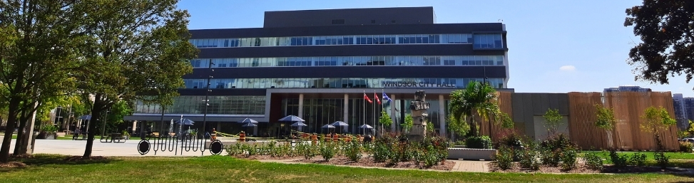 City Hall Square Park