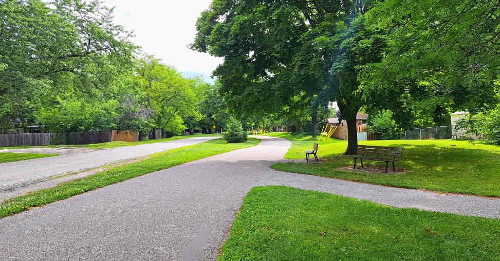 Clairview Bikeway Park Clairview Bikeway Park trail and benches